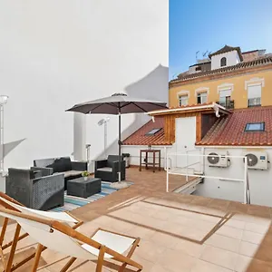 Malasana 51, New Art Apartment, Breakfast Included, Historic Center, Quite Neighborhood, Ml Lejlighed Málaga