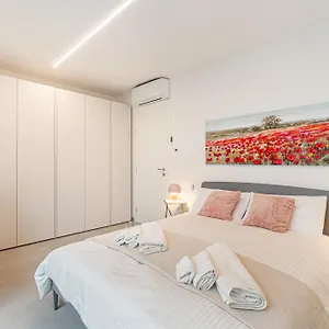 https://apt-urbangarden.italymilanhotels.net