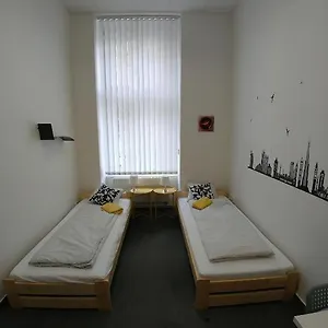 zkontrolujte dostupnost