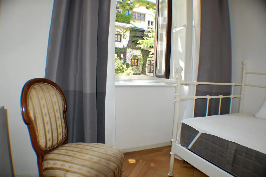 וינה Kunsthaus Apartments 0*,  אוסטריה