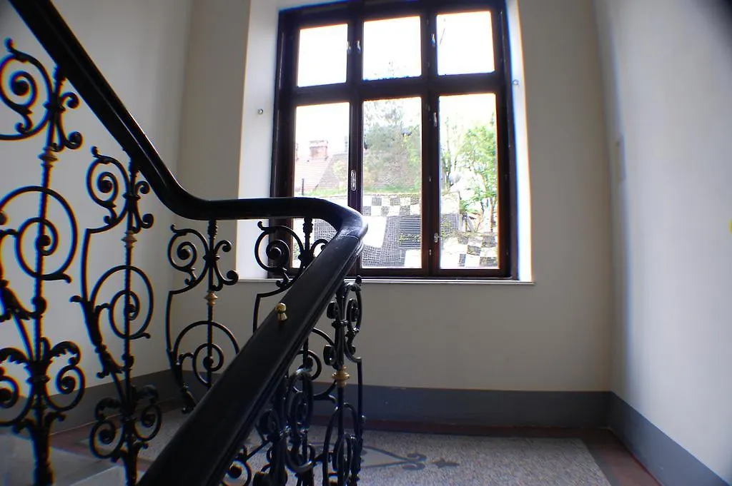 וינה Kunsthaus Apartments אוסטריה
