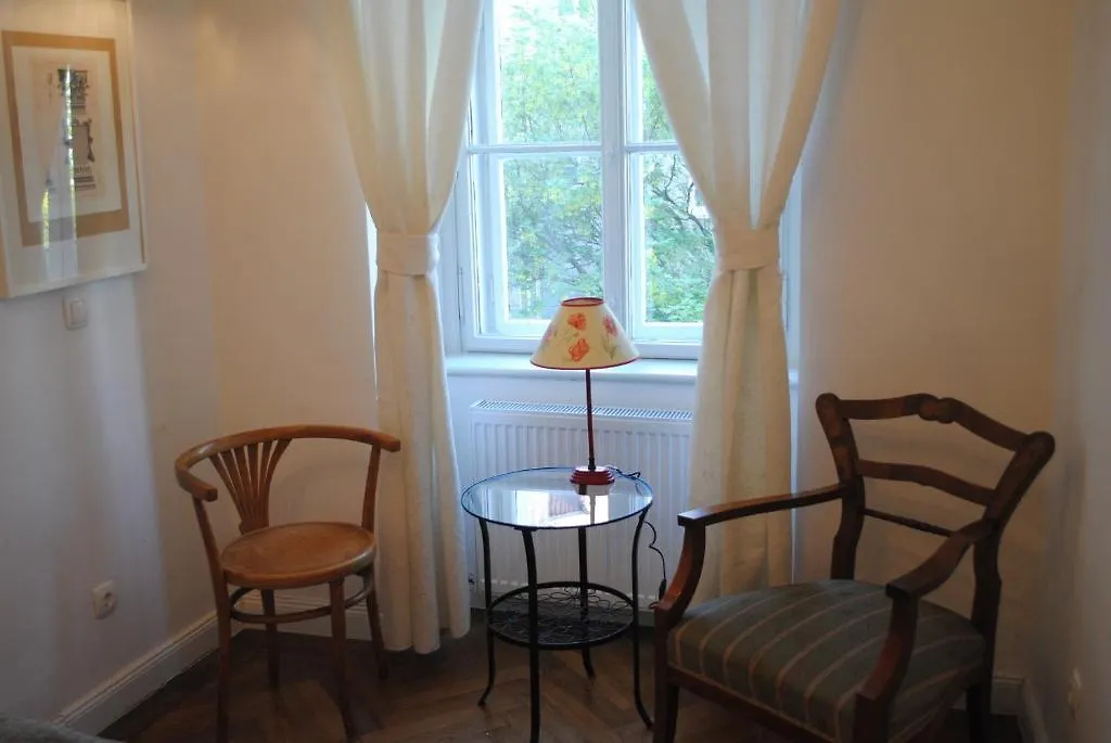 וינה Kunsthaus Apartments 0*,