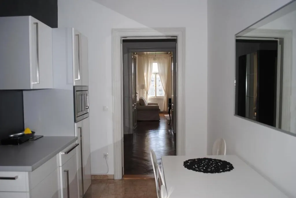 וינה Kunsthaus Apartments אוסטריה
